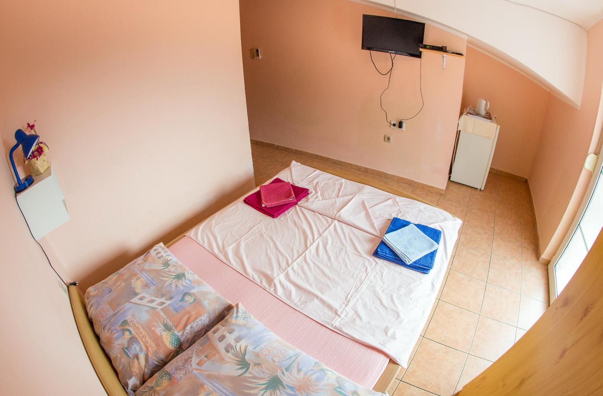 Guest House Almond Bečići 객실 사진