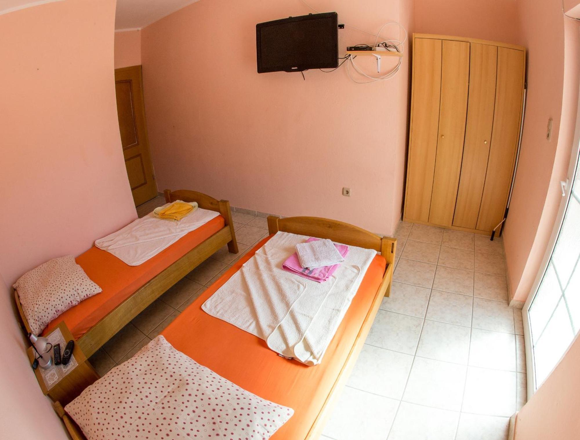 Guest House Almond Bečići 객실 사진