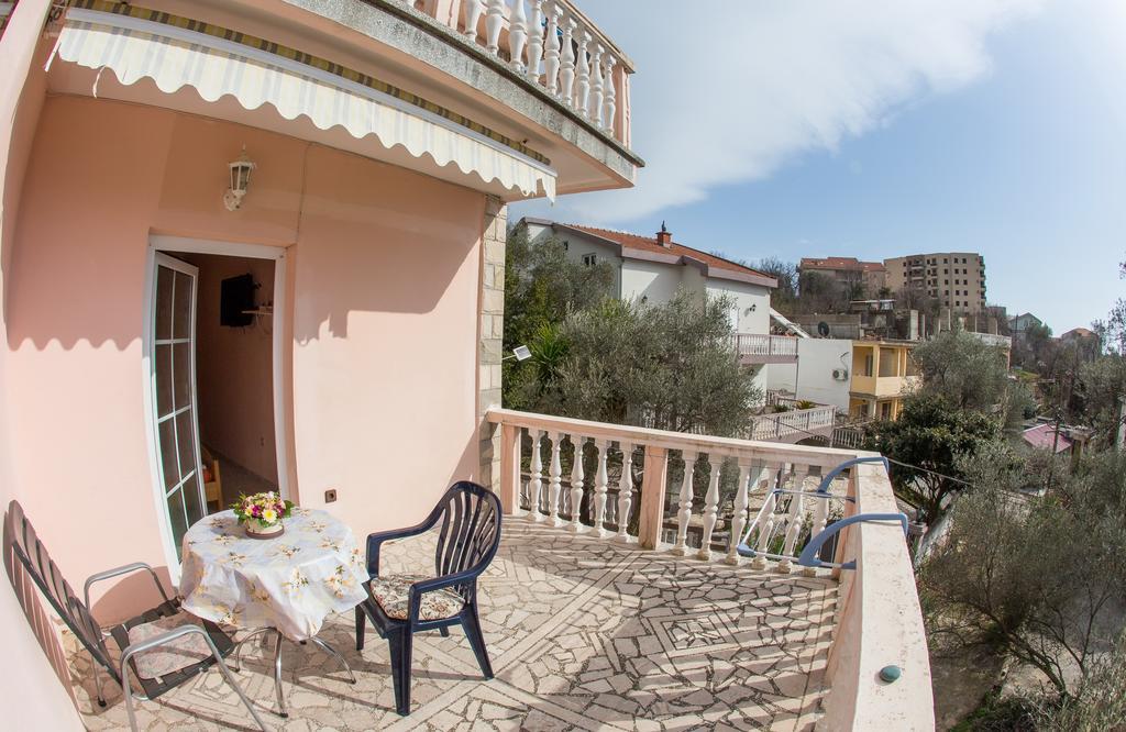 Guest House Almond Bečići 객실 사진