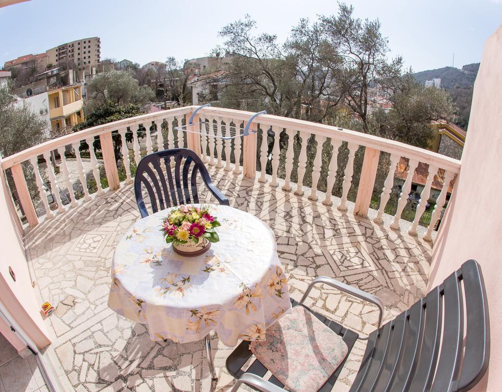 Guest House Almond Bečići 외부 사진