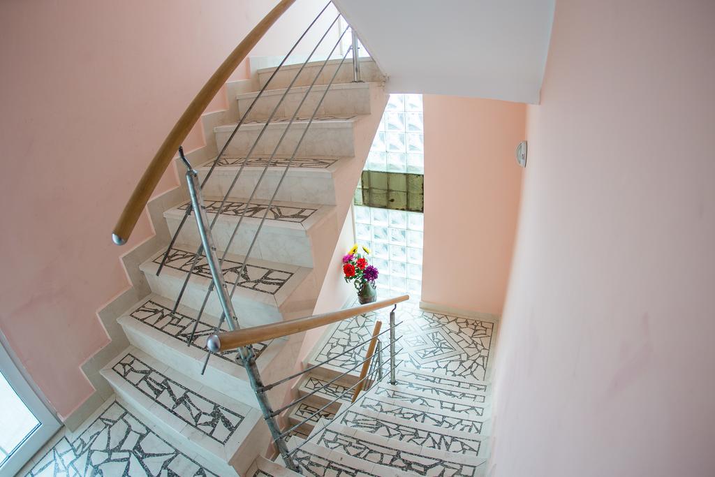 Guest House Almond Bečići 외부 사진